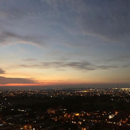 Cosmy Orchard Apartment Surabaya Ngoại thất bức ảnh
